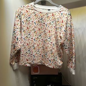 Francesca’s multicolored flower pattern, long sleeve top